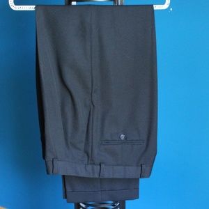 Pronto Uomo men's dress pants 100% wool Like New